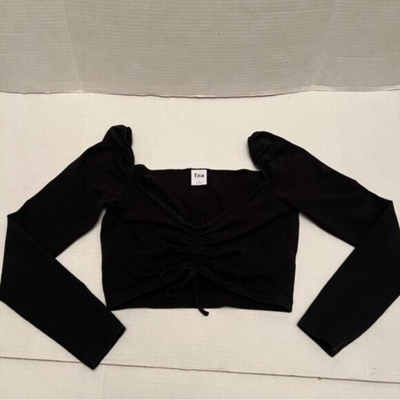 Aritzia TNA * black long sleeve ruched crop trop Black EUC S - Picture 2 of 8